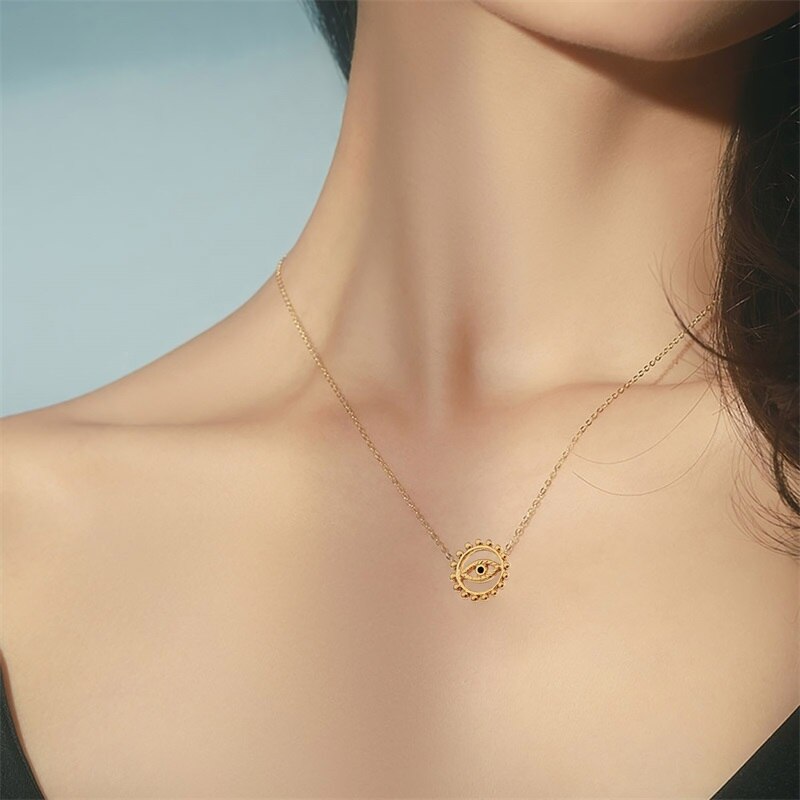 Cutout  Eye Necklace