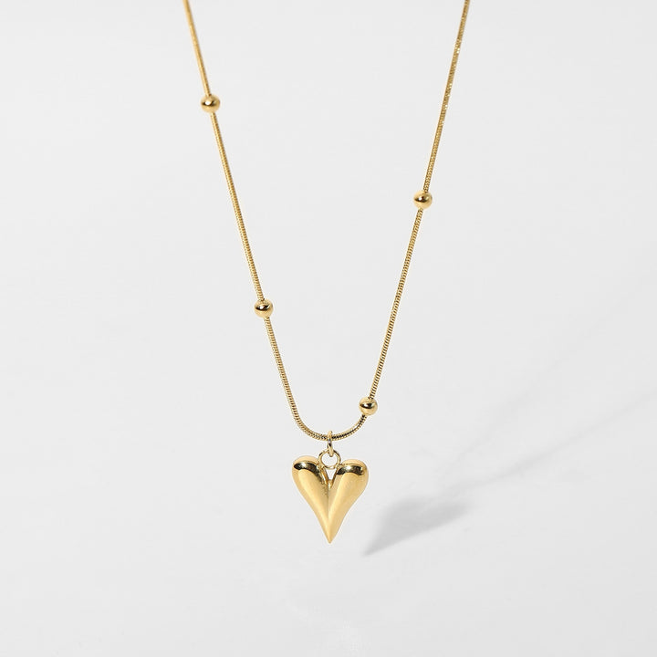 Minimal Heart Necklace