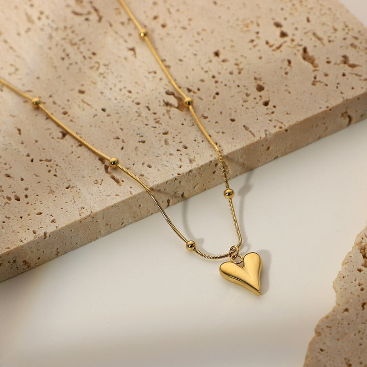 Minimal Heart Necklace