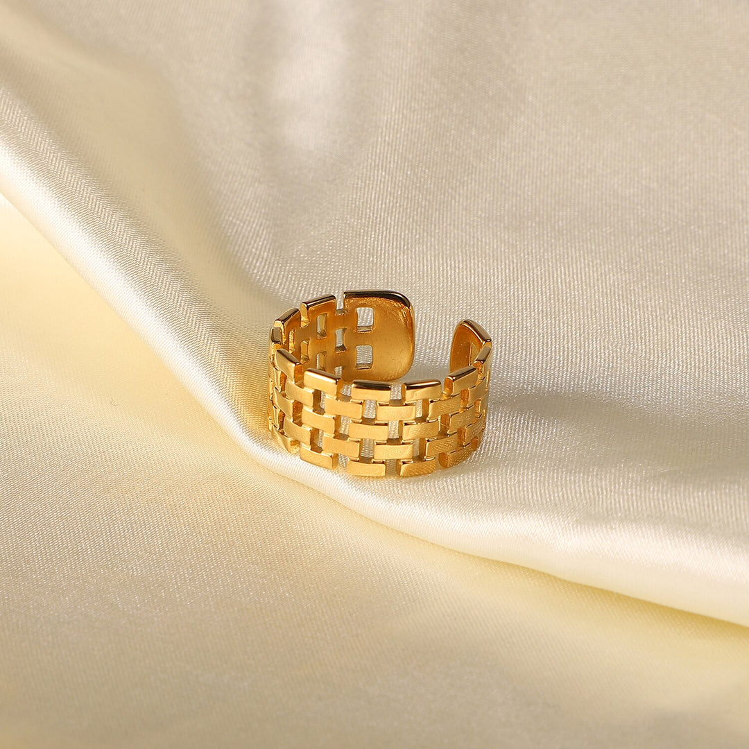 Adjustable Ferry Ring