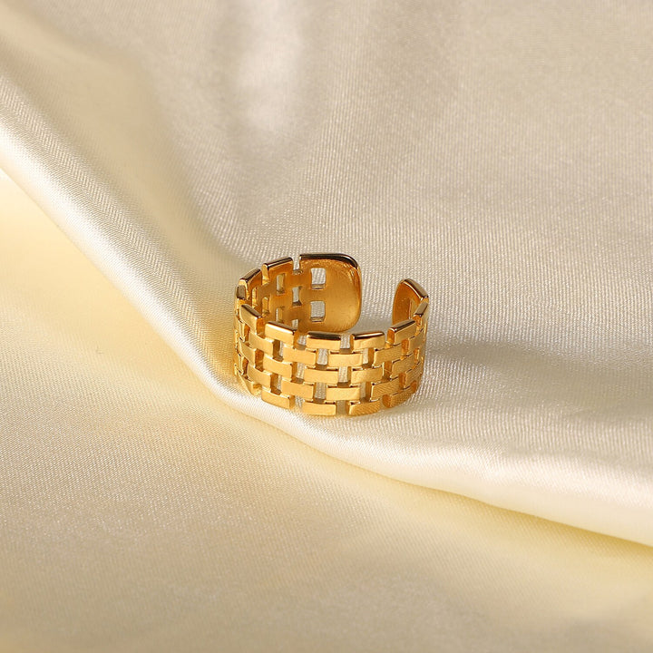 Adjustable Ferry Ring